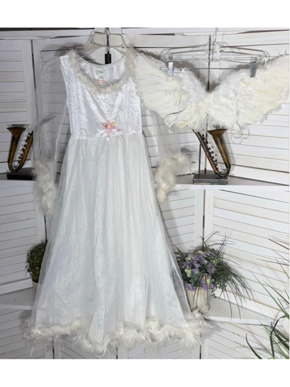 Feathered angel dress & wings Halloween costume white ivory lace feathers sz M